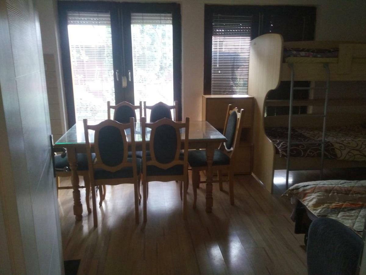 אוהריד Apartments Filemi מראה חיצוני תמונה